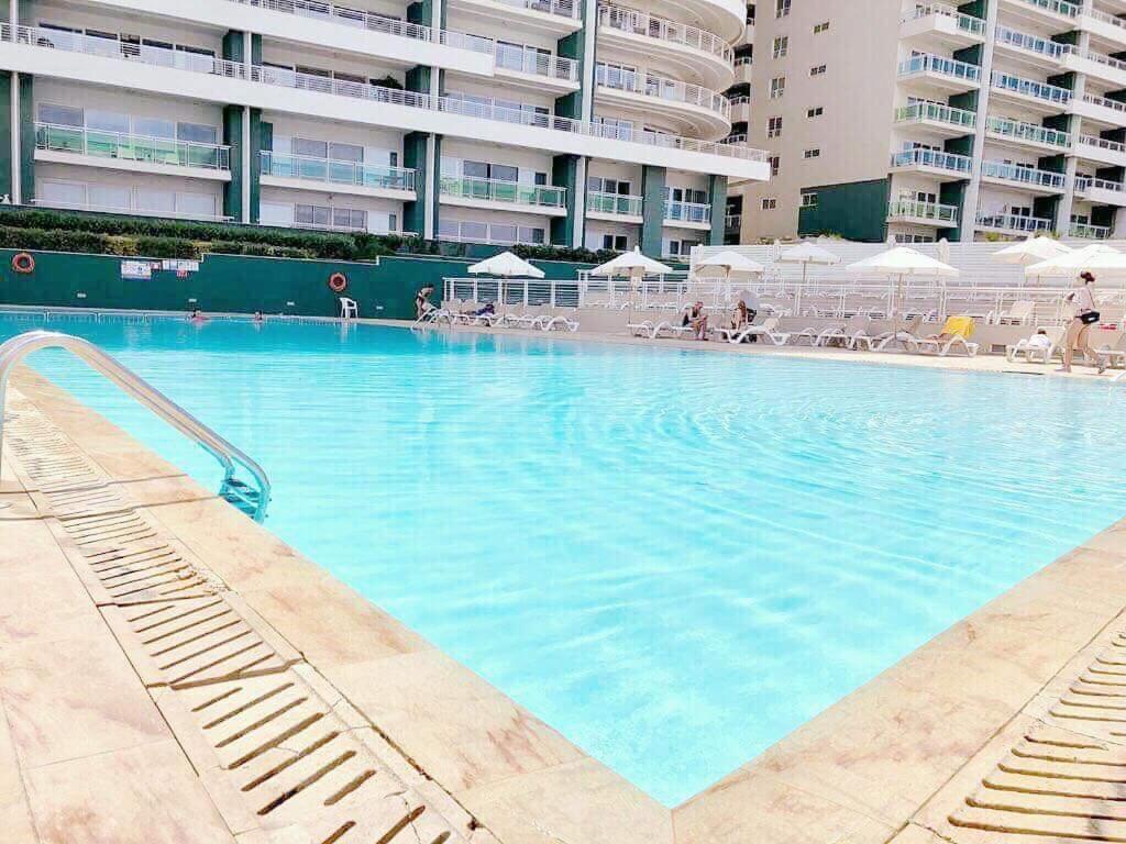 Luxury Apartment Inc Pool & Views Слима Екстериор снимка